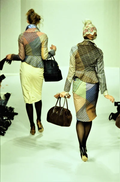 Look 90